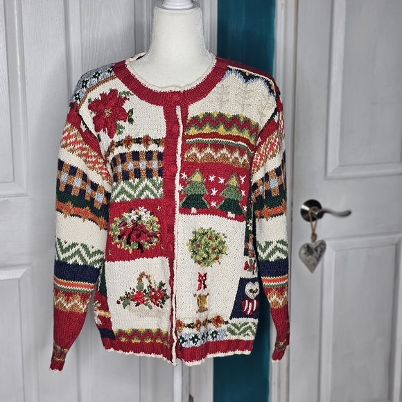 Vintage Festive Holiday Women's Sweater - Picture 1 of 16